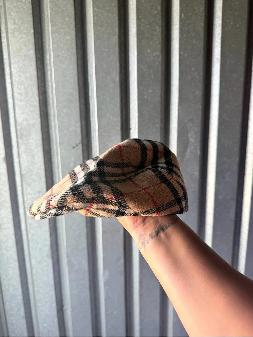 Burberry Vintage Nova Check Flat Cap Brown & Black